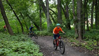 Bloomington by Bike: Minnesota Valley National Wildlife Refuge trails