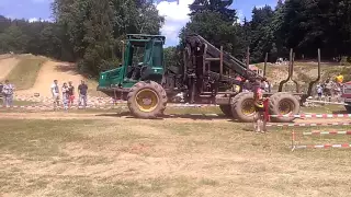 Traktor párty Bělá u Jevíčka (lesní traktor)(bělovská rokle)