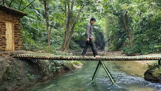 Build a bamboo bridge across the river, catch grilled crabs and stay overnight - Tropical Forest