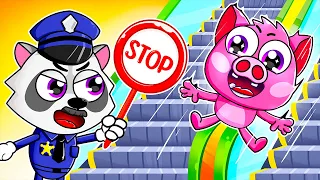 Safety In The Mall Song 😱 | Escalator Safety Tips | Sing-along with Lamba Lamby