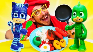 🍳 Preparando un delicioso calentado para Catboy y Gekko 🍳 Videos de los PJ Masks. Cocina para niños