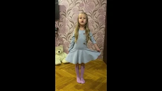 Родзаєвська Вікторія. Кавер на пісню "Я так люблю цю казку".