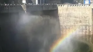 El maravilloso espectáculo del embudo del Lago San Roque