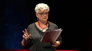 La magie de l’entreprise ? juste une histoire de pierre philosophale. | Pascale BEGAT | TEDxBelfort