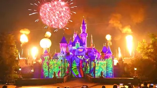 FULL Halloween Screams 2021 Fireworks at Disneyland Park! - Halloween Time at the Disneyland Resort