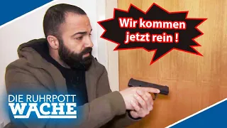 Bora Aksu MACHT ERNST 😲​ Mit Pistole im Anschlag in die Wohnung | Die Ruhrpottwache | SAT.1