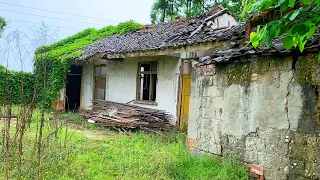 Husband and wife rent dilapidated houses for renovation~ The roof and yard are covered with weeds