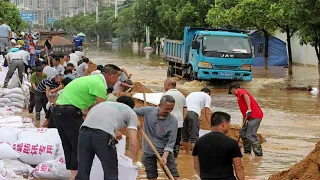 River overflows in China! caused flash floods in Pingwu, Sichuan