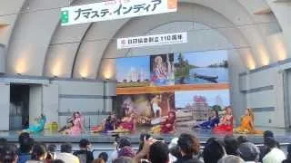 Tumhari Adao Pe Main Vari Vari by Japanese Dancers| Namaste India 2013 | Tokyo Japan