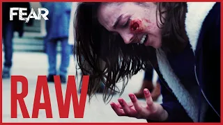 Fighting and Biting | RAW (2016)