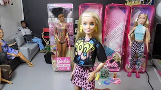 Let's Open Some Barbie Fashionistas, 155, 158 &159. Adult Doll Collector Review