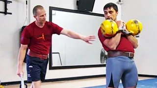 Kettlebell jerk technique explanation by Sergey Rudnev