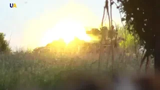 Мариуполь: бойцы полка "Азов" смогли отодвинуть линию фронта