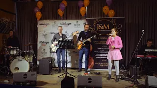 05 Василиса Чигинская. Большой эстрадный концерт J&M School в ресторане Маймун