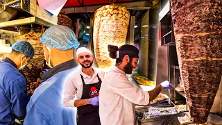 🇪🇬 The Best Street Shawarma You'll Ever Have In Egypt القاهرة، مصر | Street Food Explorer