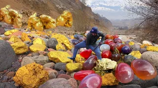 Searching for Gold Treasures And Crystal,Gems worth millions from Huge Gold Nuggets