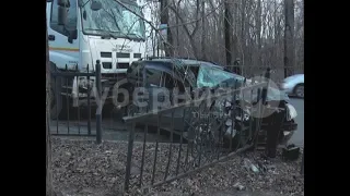 Автолюбительница не пропустила самосвал в Хабаровске и попала в больницу. Mestoprotv