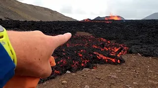 Lava breakout in Iceland! Learn about pahoehoe vs a'a lava at the Fagradalsfjall volcano in Iceland