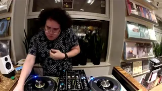 LIVE! AT THE LAB w/ Darker Than Wax - DJ Set At Turntable Lab NYC