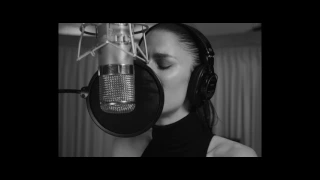 NIIA - "Hurt You First" [In Studio]