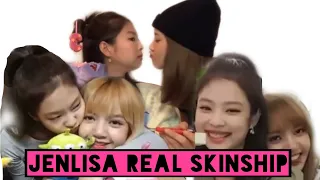 Jennie Being Touchy to Lisa on Vlive | Jenlisa Daily | Vlive Edition Eps.1
