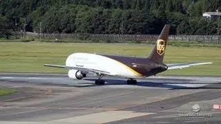 10 million plays‼ Great takeoff UPS B767 Short field Takeoff @Narita Airport