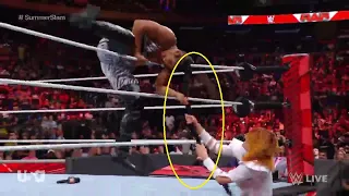 Becky Lynch drags Bianca Belair over the Top Rope with her Braid on Raw 07.25.22. Oh My God!