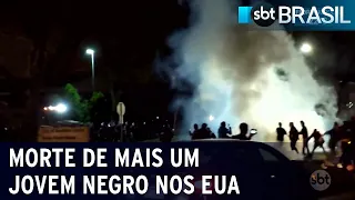 Morte de mais um jovem negro gera novos protestos nos EUA | SBT Brasil (12/04/21)