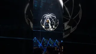 Dimash ARNAU concert - SOS d'un terrien en detresse [fancam]