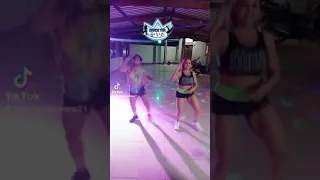 nueva cuenta de DANCE YOR 💙 aquí subiré todo referente a nuestras coreos 🤩💃🕺💃