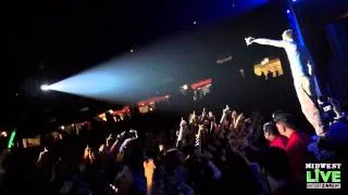 MGK (MACHINE GUN KELLY) : END OF THE ROAD - LIVE PERFORMANCE