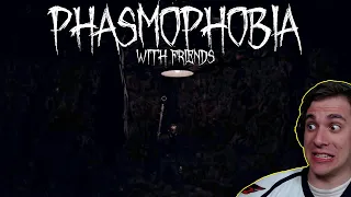 THEY LEFT ME TO DIE | Phasmophobia w/ Friends - Professional Prison