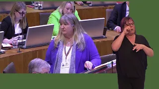 FMQs 01/05/18 BSL English subtitles / CPW 01/05/18 BSL Is-deitlau Saesneg