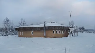 Cob house in -30°