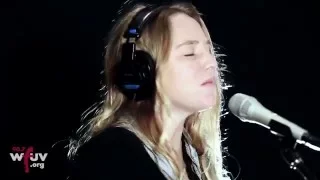 Lissie - "Don't You Give Up On Me" (Live at WFUV)