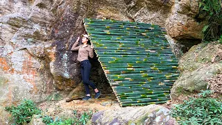 Beauty Girl Solo Camping Build Bamboo House Near The Cliff / Cooking Crab and Wild Tuber