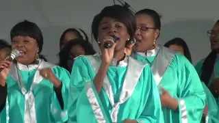 My God is awesome - Total Praise