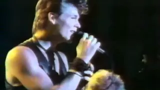 a-ha - I've Been Losing You (Live 1986) Subtitulado - Inglés/Español