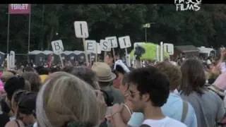Madness live - It must be love - live at Bestival 2007
