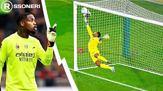 Mike The Magic Maignan - Unbelievable Saves of all time | by Rossoneri official