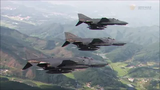 South Korean F-4E Phantom II formation flight