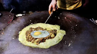 Moin Bhai Ki Special Tadka Wali Egg Omelette | Roadside Three Layer Egg Dish | Indian Street Food