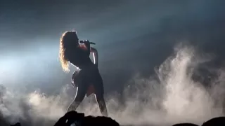 Beyoncé Ft. Jay-Z Crazy In Love, Live from London