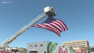 Phoenix police officers honor fallen Officer Paul Rutherford