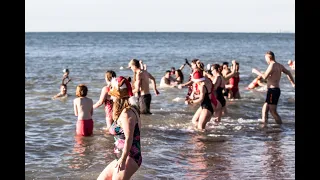 Christmas Day 2020 Swim Brighton Beach