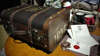 My Hogwarts Trunk (Unboxing)