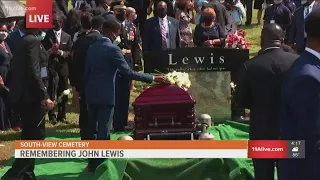 Rep. John Lewis laid to rest | People scream 'we love you' and 'thank you' at cemetery