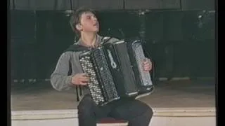 Accordeonist Viktor Вarinov plays Vivalidi.