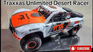 Unboxing TRAXXAS UNLIMITED DESERT RACER "OH YEAH"