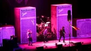 Neil Young - Love And Only Love Live Bercy de Paris 06-06-13 By Romguitare